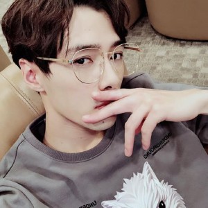 rhm_glasses.jpg